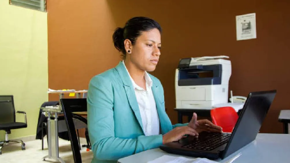 La ley establece que habrá dos días de descanso a la semana y jornadas diarias de 8 horas/Pixabay