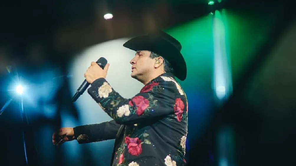 El cantante mexicano Julión Álvarez volvió a tener problemas con las autoridades de los Estados Unidos, su visa fue cancelada/Redes Sociales