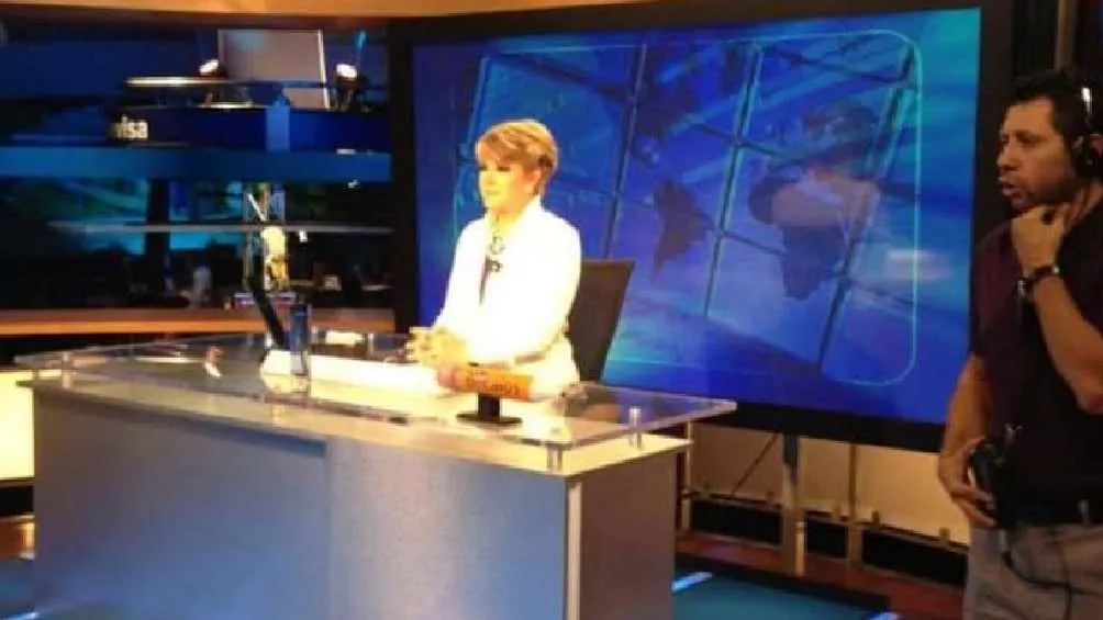 Fueron 29 años los que duró el noticiario vespertino de Lolita Ayala en Televisa/IG: @lolitaayala_n