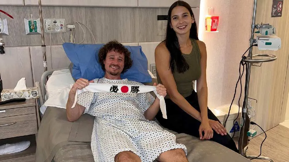 El infleuncer agradeció a su novia Ary Tenorio por cuidarlo en todo momento/IG: @luisitocomunica