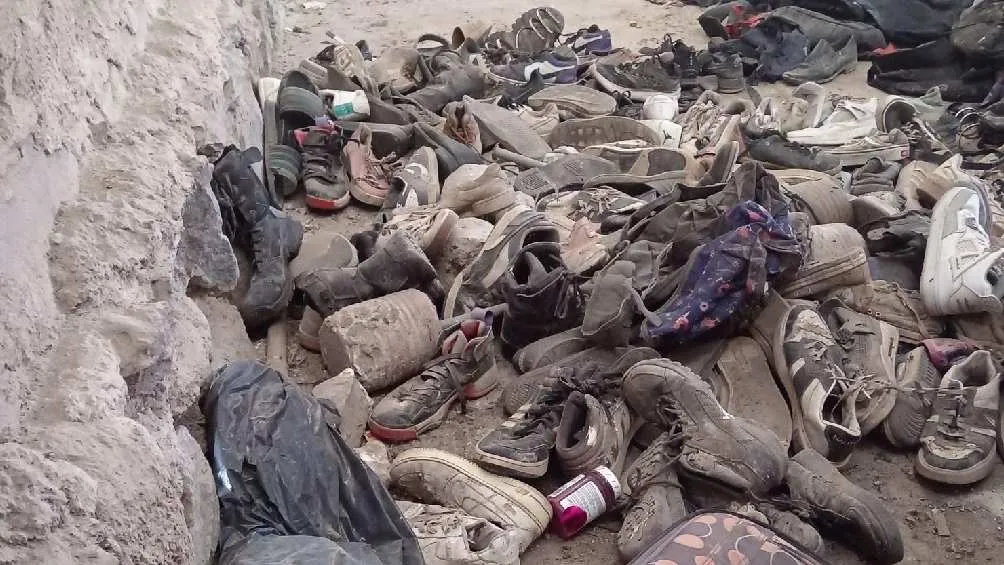 En el lugar encontraron zapatos, ropa y pertenencias, aparentemente de víctimas del crimen organizado/X