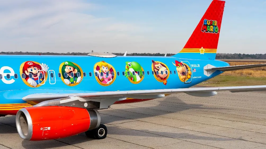 Aunque volar en este avión puede parecer un golpe de suerte, sus rutas están cuidadosamente seleccionadas hacia destinos populares/Redes Sociales