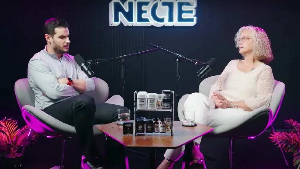 Adrián Marcelo habría pagado a la señora Crista Montes para entrevistarla/YouTube