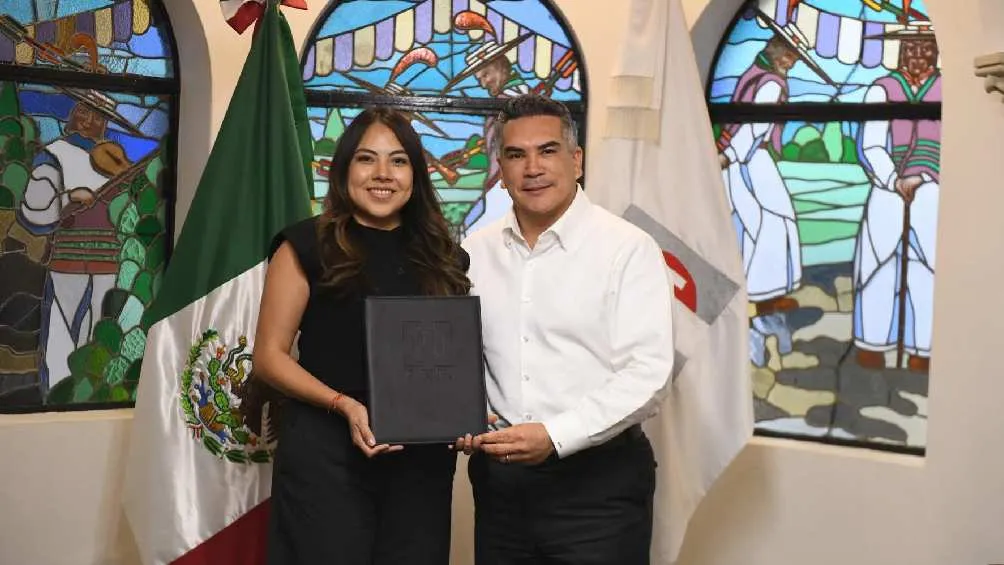 Alejandro Moreno removió a Cavazos y en su puesto nombró a Alejandra Andrade/X