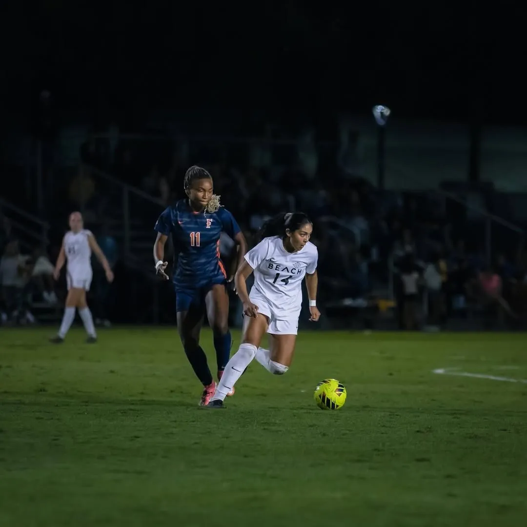 Marissa tiene experiencia en el futbol colegial
