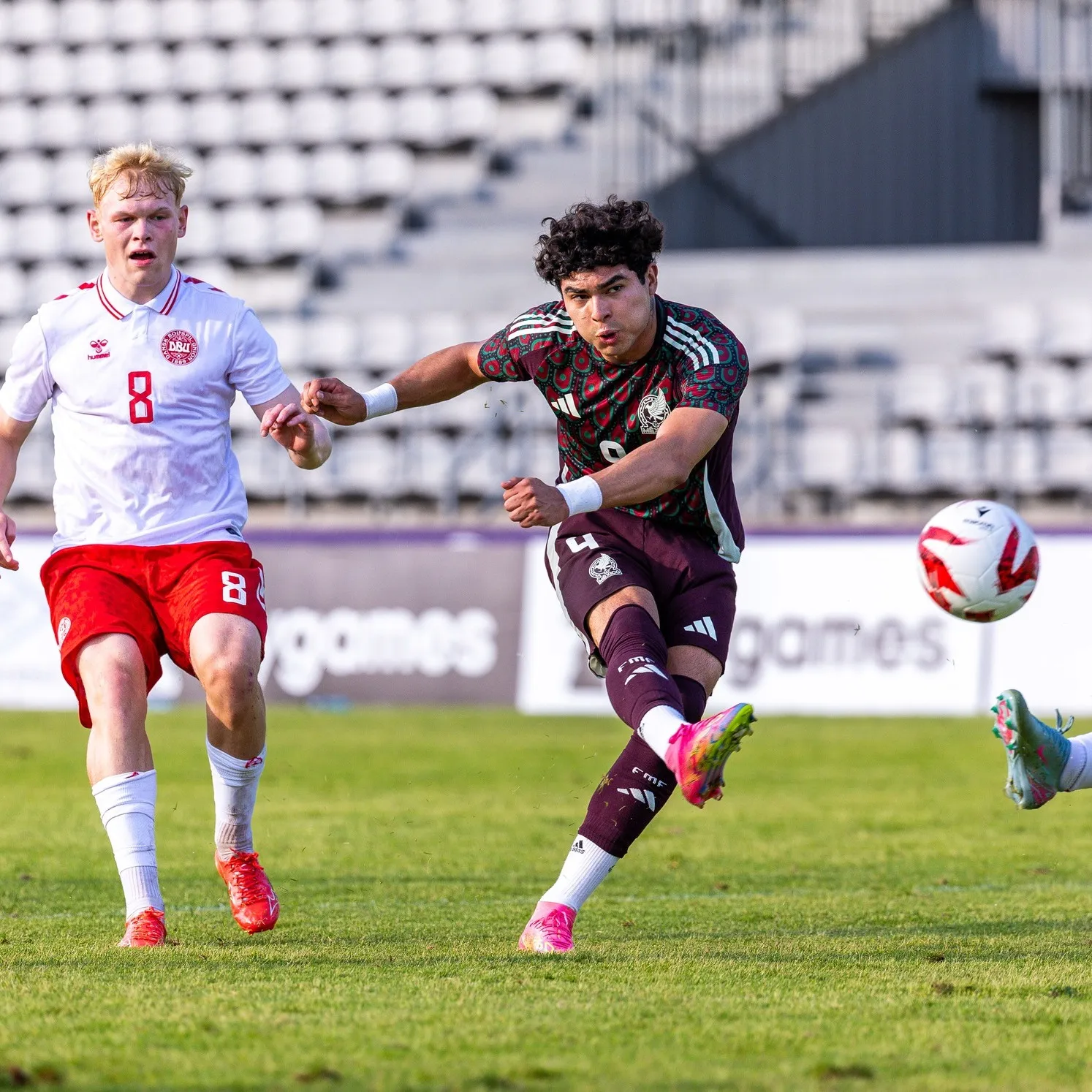 México cayó ante Dinamarca en la Jornada 1