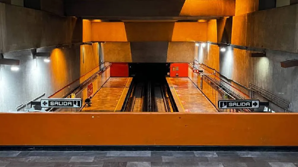 Las autoridades capitalinas refuerzan la seguridad en las estaciones del Metro/iStock