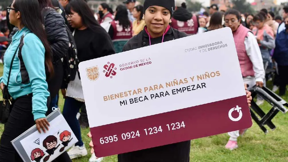 Esta beca busca la deserción escolar en la Ciudad de México/Gobierno CDMX