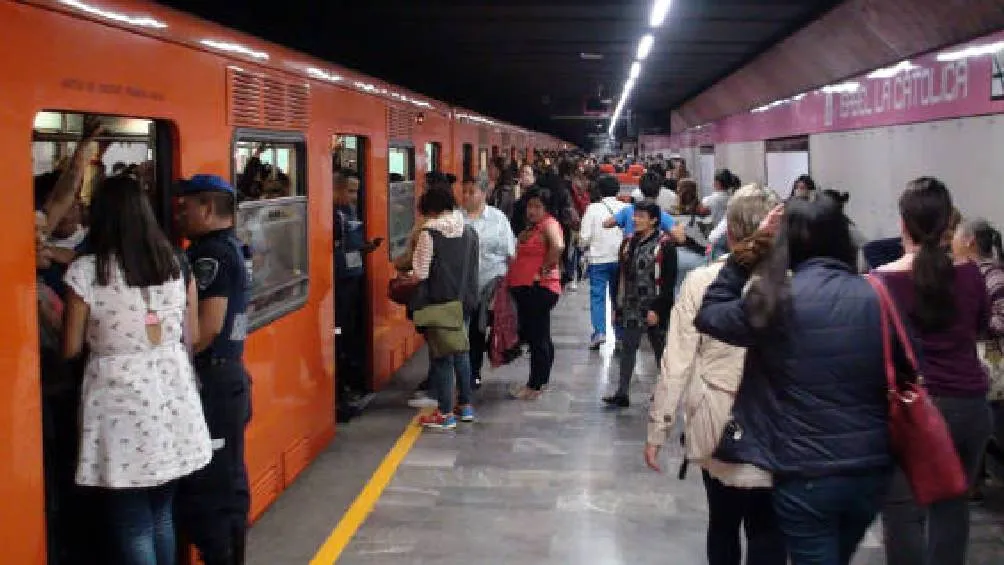 El Metro de la CDMX es donde más casos de pinchazos se reportan/Pixabay