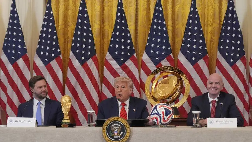 El duro mensaje de EE.UU. se hizo ante la presencia de Gianni Infantino, presidente de FIFA/AP