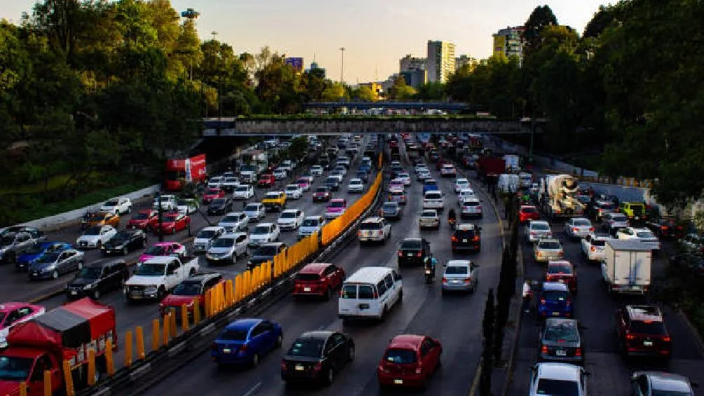 Evita las multas y las visitas al corralón/iStock