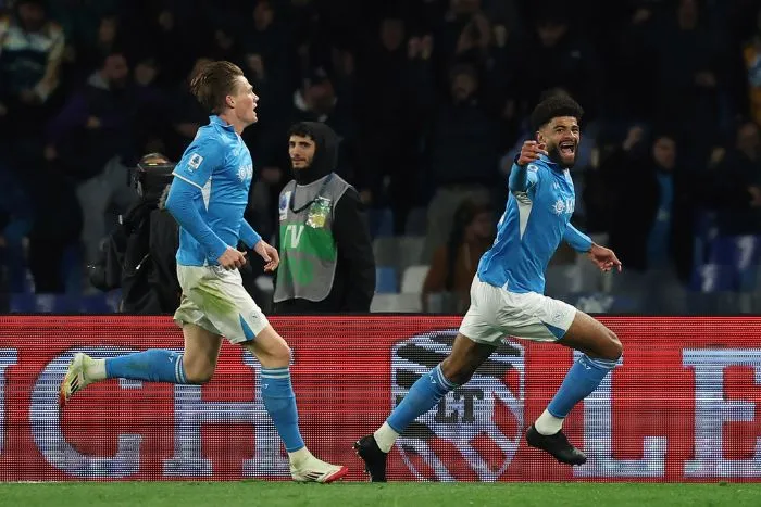 Billing celebra el gol del empate