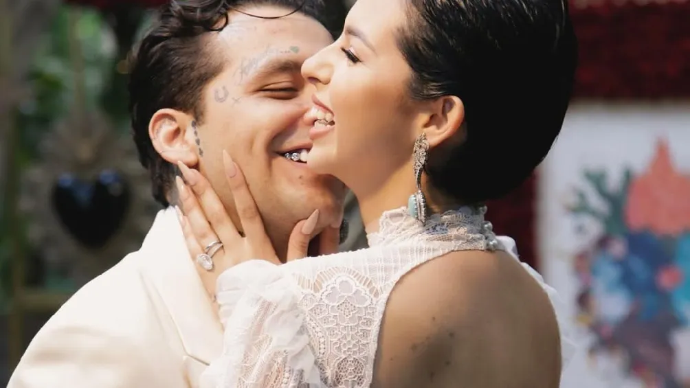 Pese a las restricciones, Nodal encontró en la música una vía para acercarse/Redes Sociales