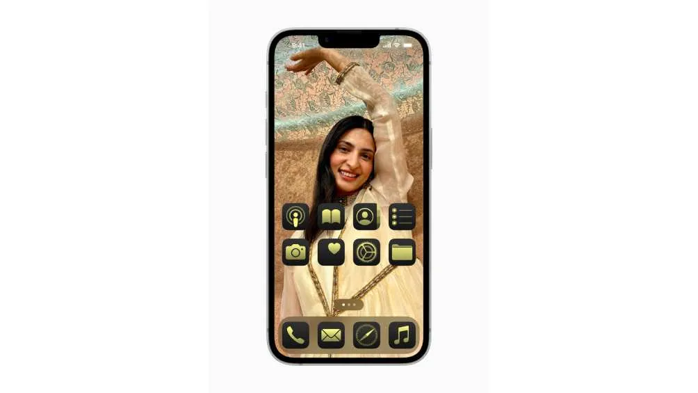 Esta es la versión 'económica' del iPhone 16/Apple