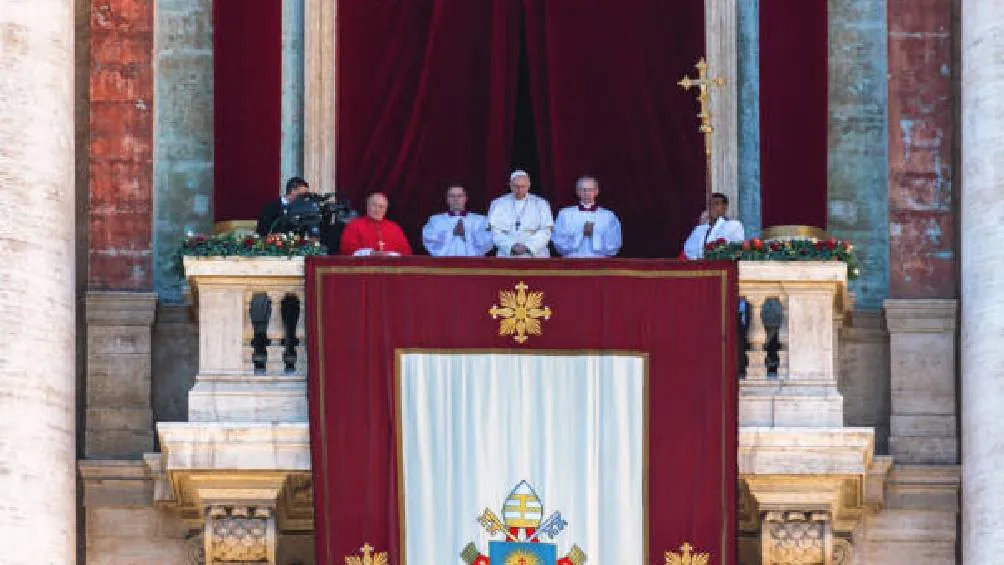 Cardenales de todo el mundo llegan a Roma para el inició del cónclave/iStock