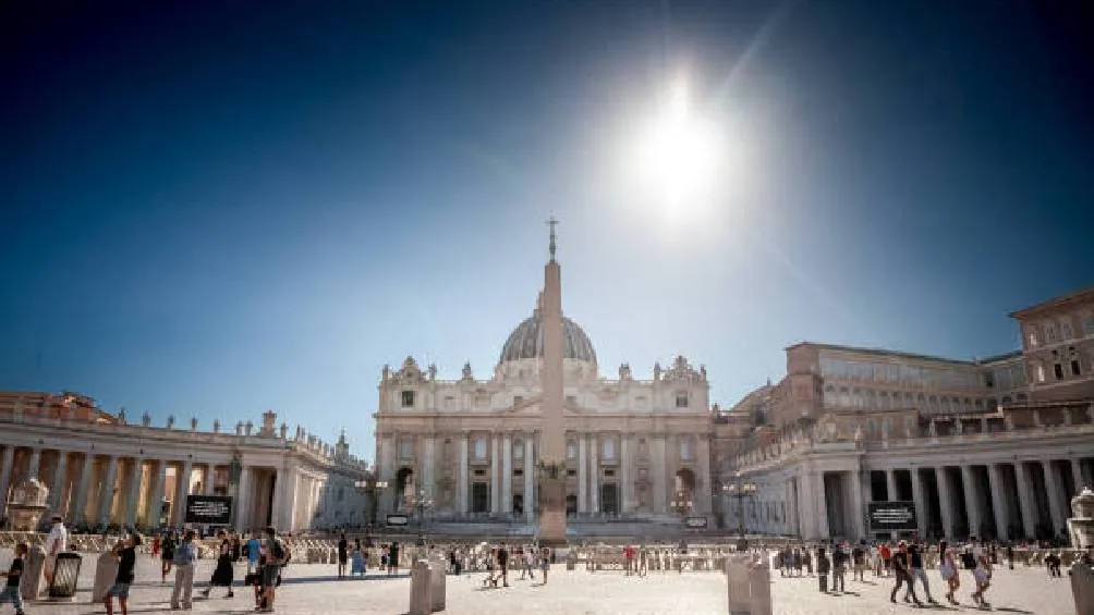 Los representantes del mundo asistirán en forma de respeto al Papa Francisco/iStock