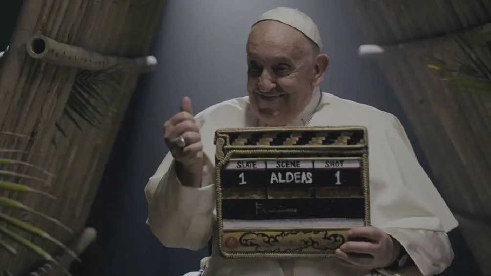 El papa Francisco se dice que murió con 100 dólares en su cuenta del banco/AP