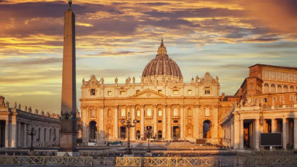 El cónclave para elegir al nuevo papa comenzará el 7 de mayo/iStock