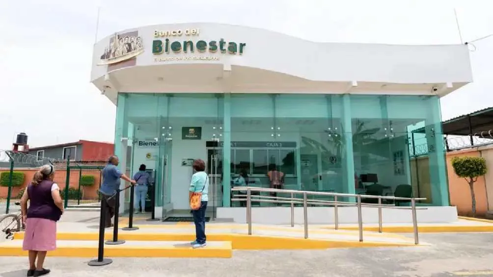 Los pensionados podrán cobrar su apoyo sin comisiones en el Banco del Bienestar/Secretaría del Bienestar