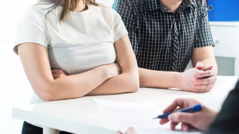 La publicación de los nombres pretende generar impactos legales y sociales para quienes no cumplen con sus responsabilidades alimentarias./ iStock