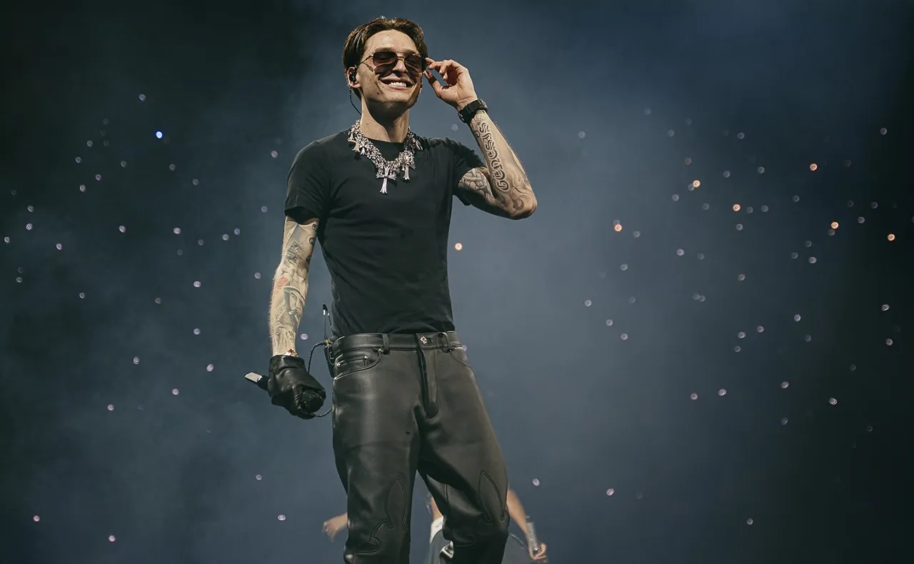 El cantante mexicano se espera gane la mayoría de sus nominaciones / Redes Sociales