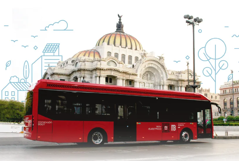 Claudia Sheinbaum es reconocida por su labor en la mejora del transporte
