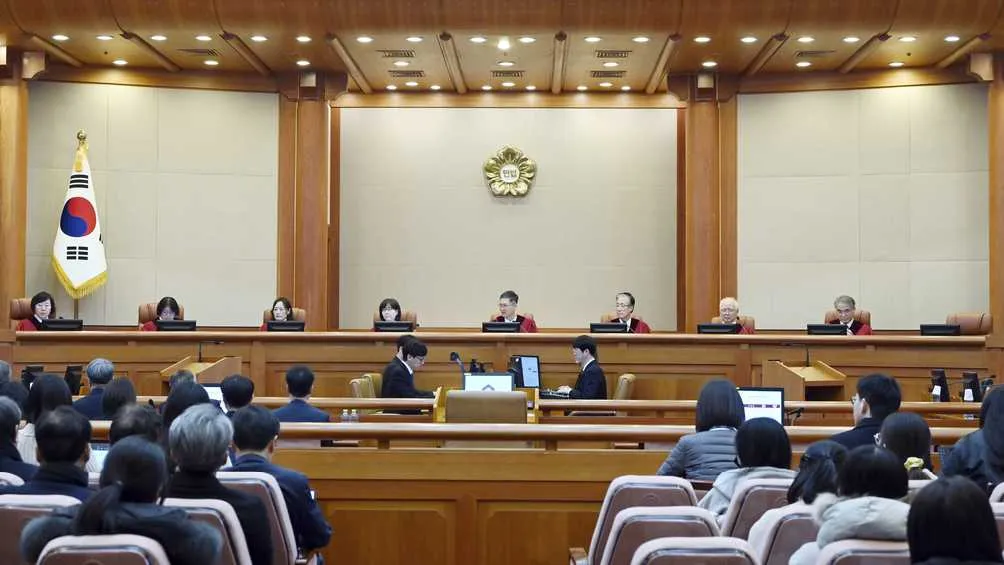 Autoridades de Corea del Sur buscan llevar a juicio al presidente/AP