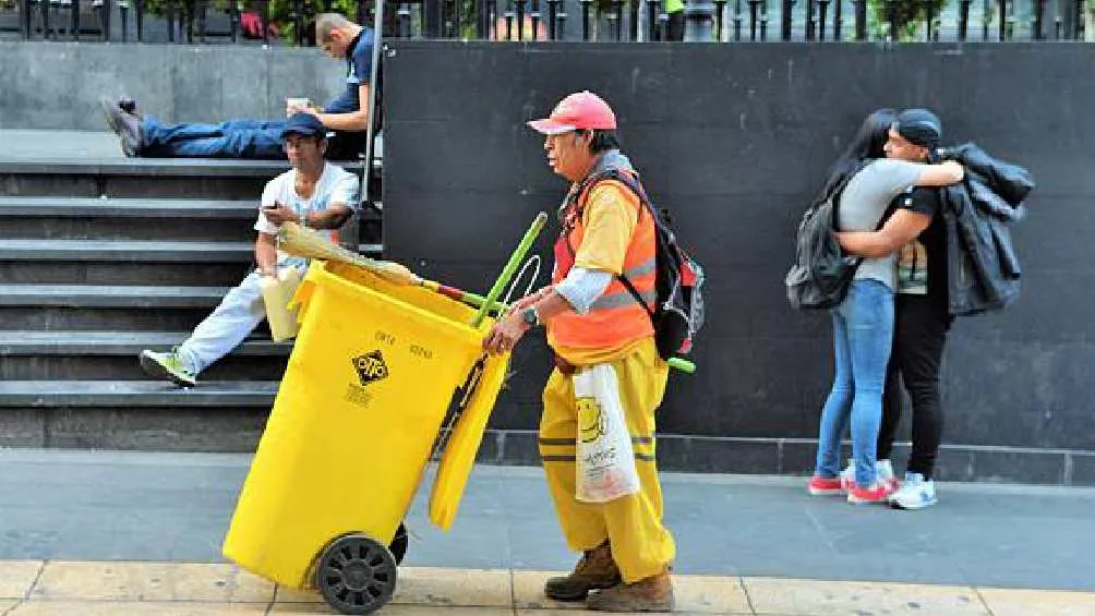 Al ser día feriado oficial, también se suspenden las actividades laborales/Pixabay