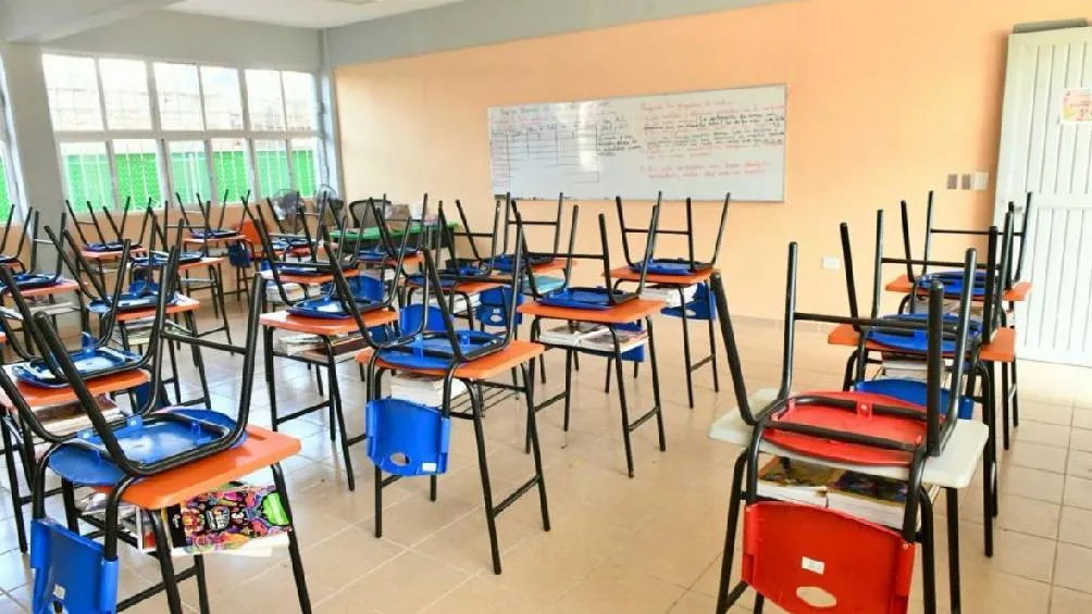 El último puente aplica para preescolar, primaria y secundaria/SEP