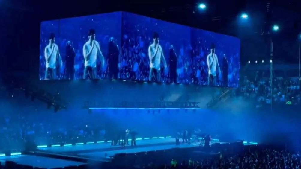 El cantante español se presentó la noche del 23 de abril en el Domo de Cobre/X