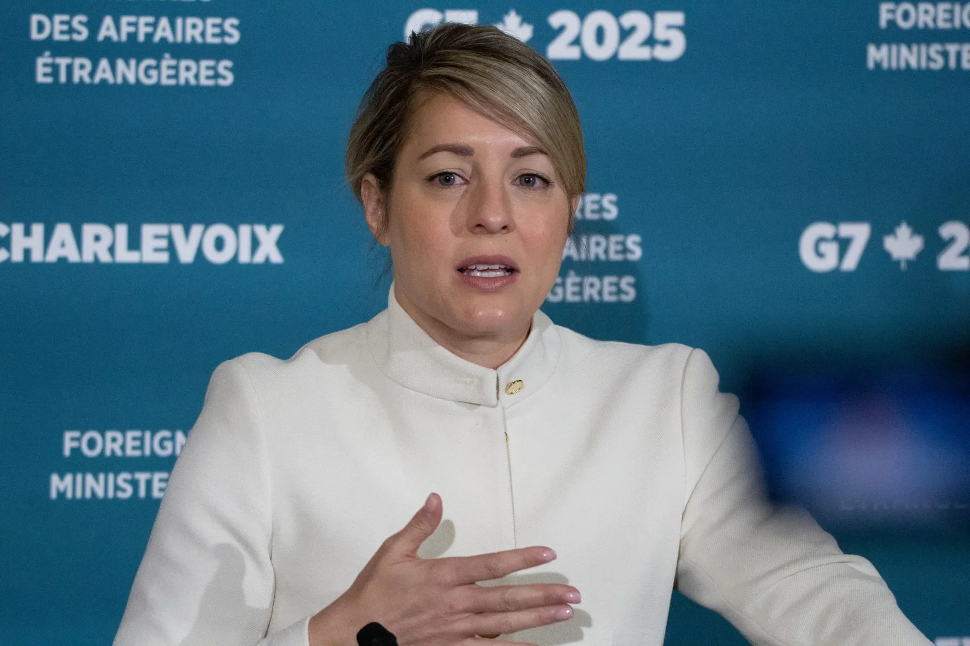 Mélanie Joly lamenta la ejecución de las cuatro personas / Redes Sociales