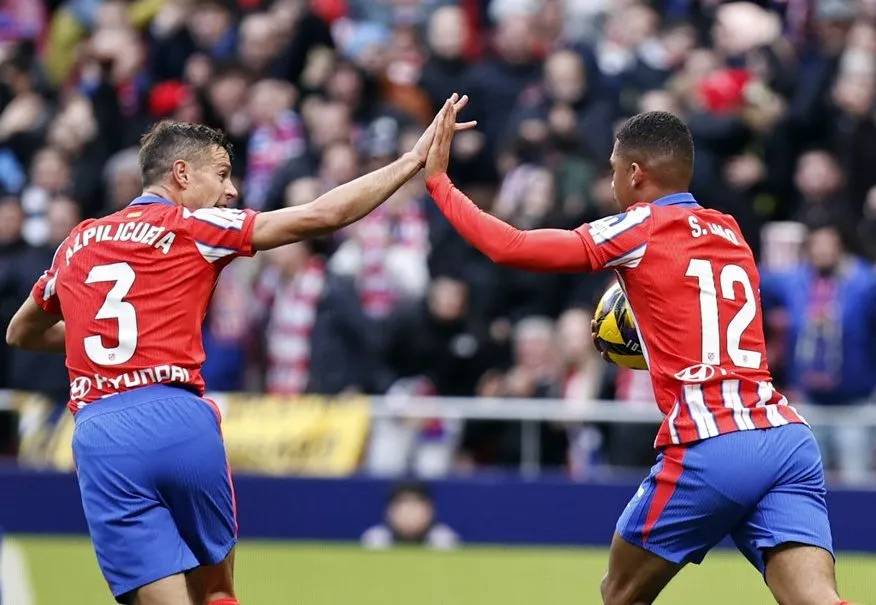 Samu Lino festeja su anotación