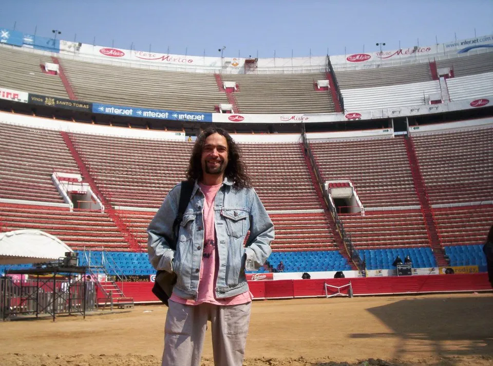 Despiden a Sergio Cisneros extecladista de Mago de Oz / Redes Sociales