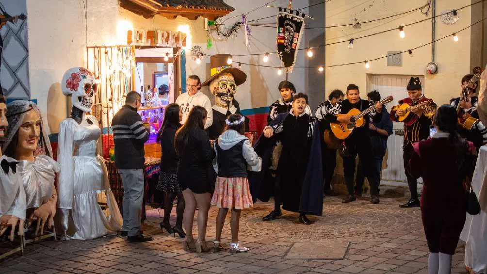 Participarán personas de México y de otros países/X