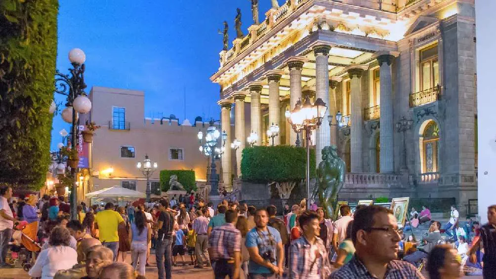 Se harán diferentes actividades para que conozcas, quizá, al amor de tu vida/X