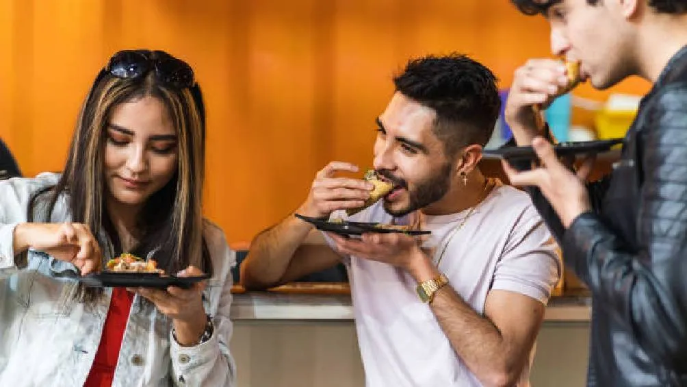 Tacos de canasta, pastor, campechanos y más en el TACO FEST 2025/ ¡Stock