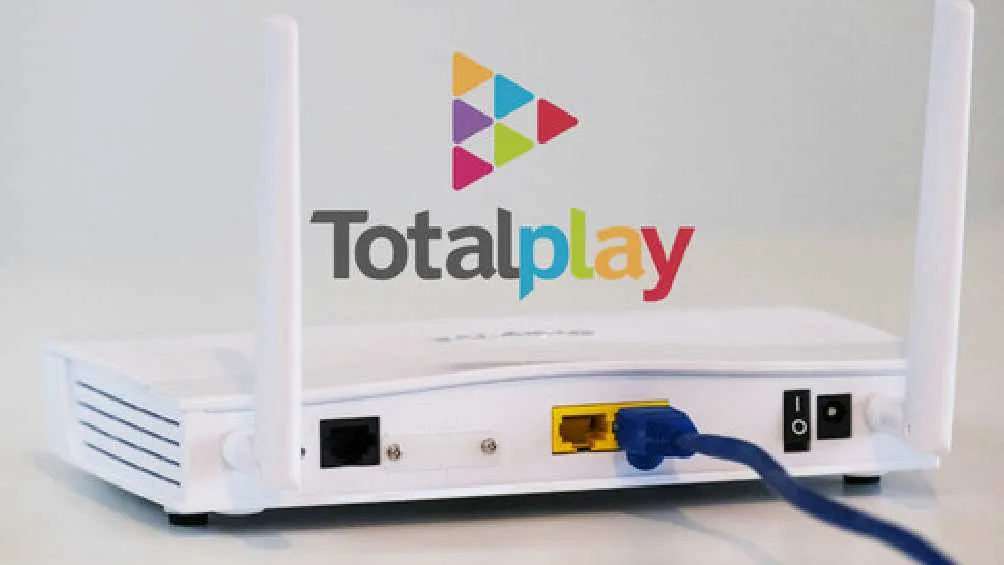 Clientes se quejan de que Totalplay les limitará el internet/X
