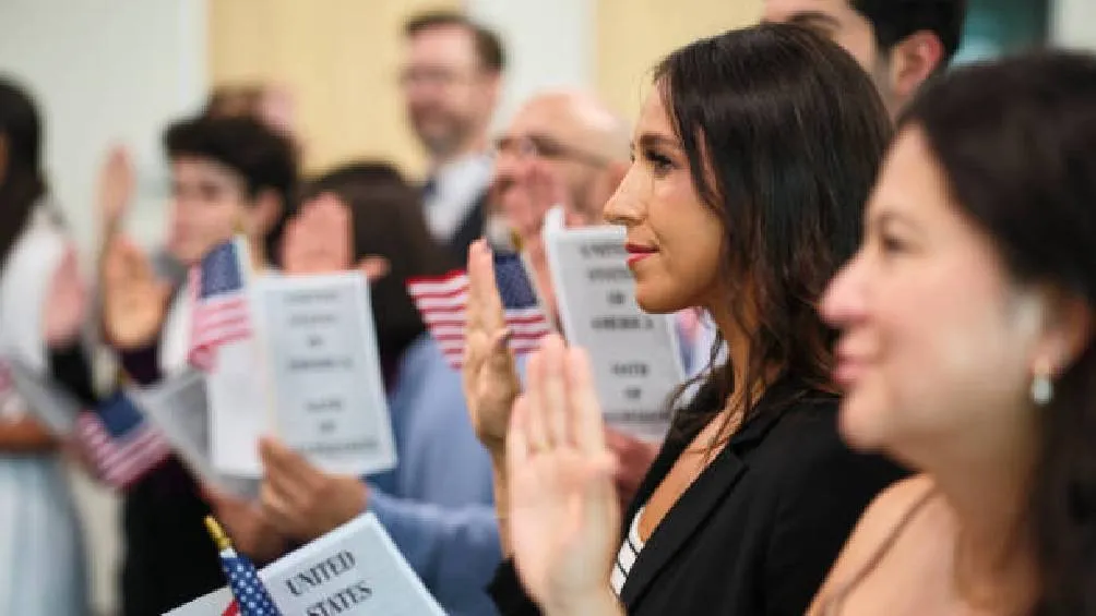 ¿Cómo puedo actualizar el formato DS-160?