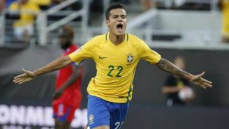 Coutinho celebra gol con Brasil