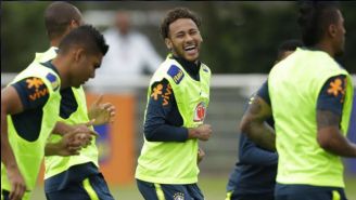 Neymar, durante un entrenamiento de Brasil