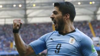 Luis Suárez festeja gol frente a Arabia Saudita 