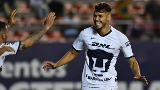 Nicolás Freire celebra gol contra Atlético de San Luis