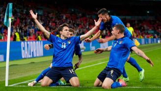 Italia en celebración de gol