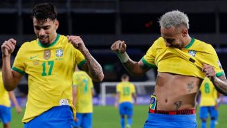 Neymar y Paquetá festejan ante Perú