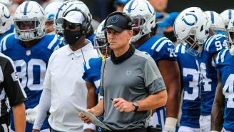 Eberflus observa un juego de los Colts