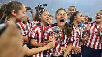 Liga MX Femenil: Chivas se fue festejar título a la Glorieta de la Minerva