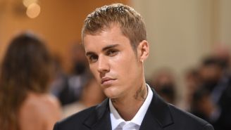Justin Bieber en la gala benéfica del Museo Metropolitano de Arte