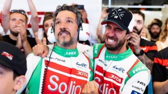 Roberto González festeja el triunfo en las 24 horas de Le Mans