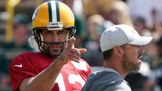 Aaron Rodgers en pretemporada con Packers