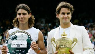 Roger Federer y Rafael Nadal tras un Campeonato de Wimbledon